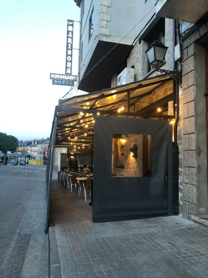 Hotel Tres Estrellas Casa Maribona Gela Эль-Пуэнте Экстерьер фото