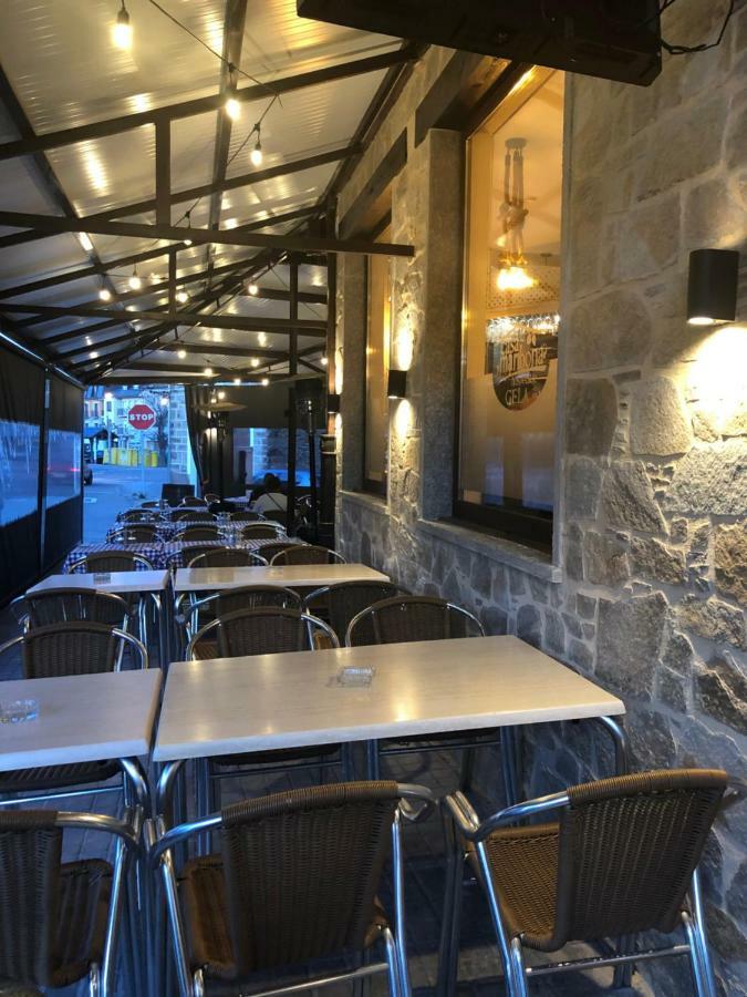 Hotel Tres Estrellas Casa Maribona Gela Эль-Пуэнте Экстерьер фото